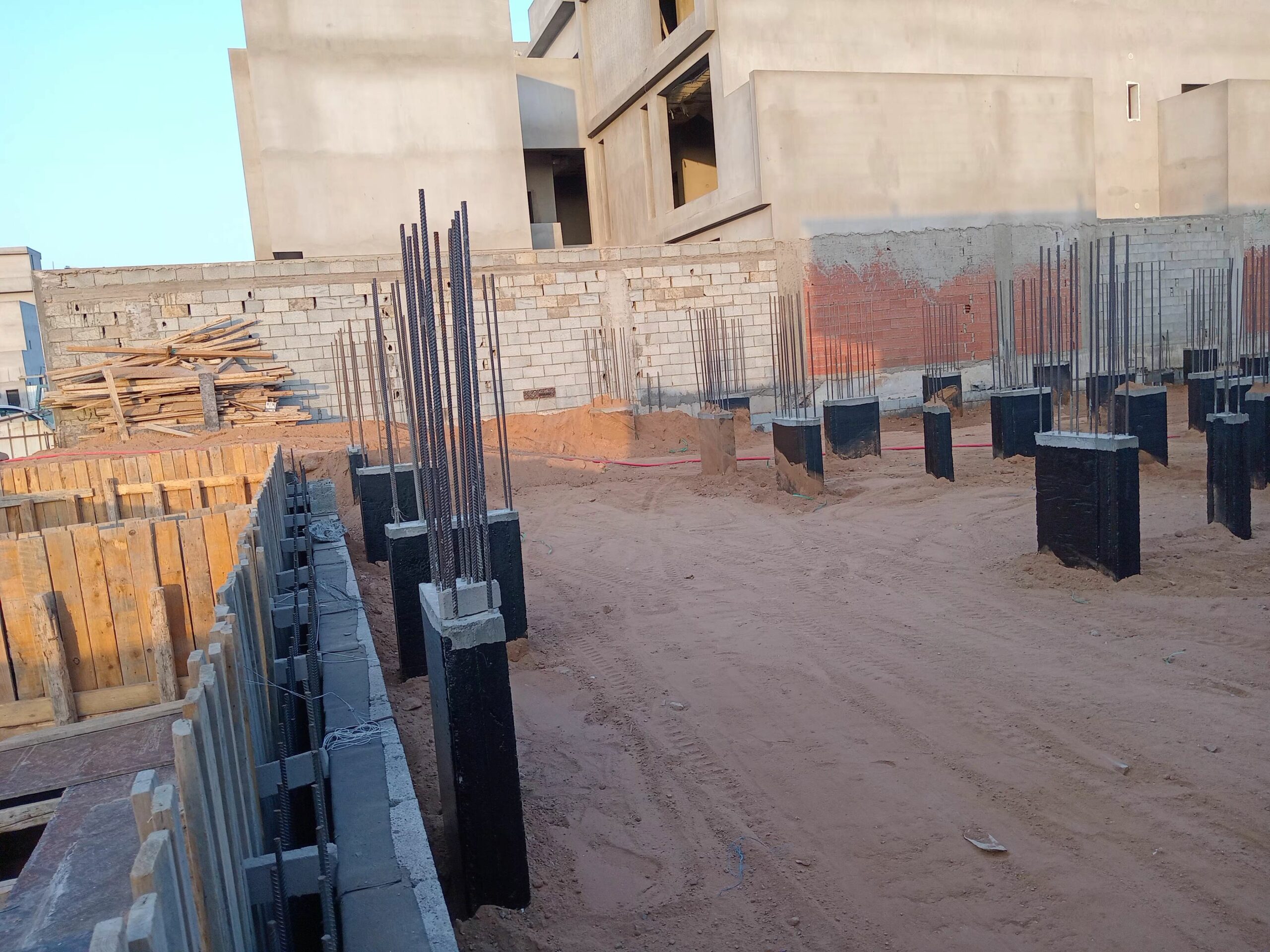 جده مقاول معماري دقه وإنجاز بلعمل اخشاب جديده جميع