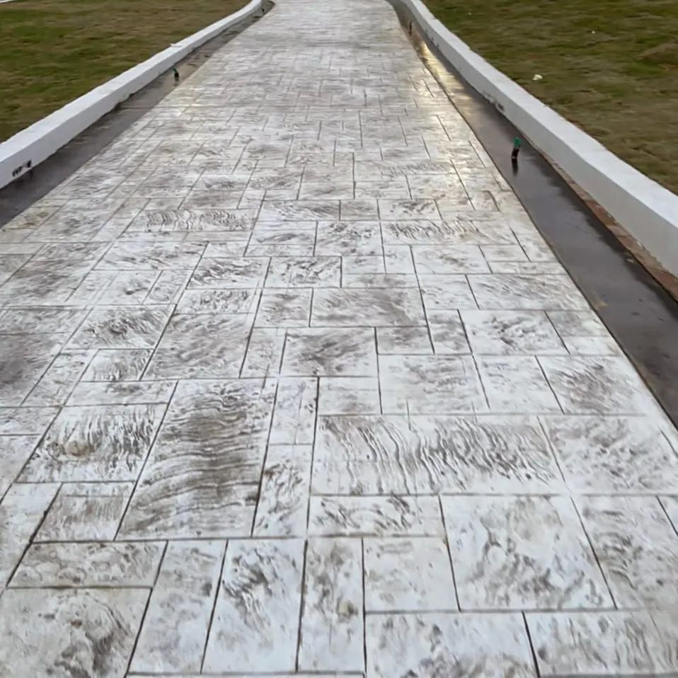 الخرسانة المطبوعة/ المختومة