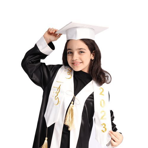 شال التخرج بسعر رخيص وخامات عاليه وتطريز عالي الجو