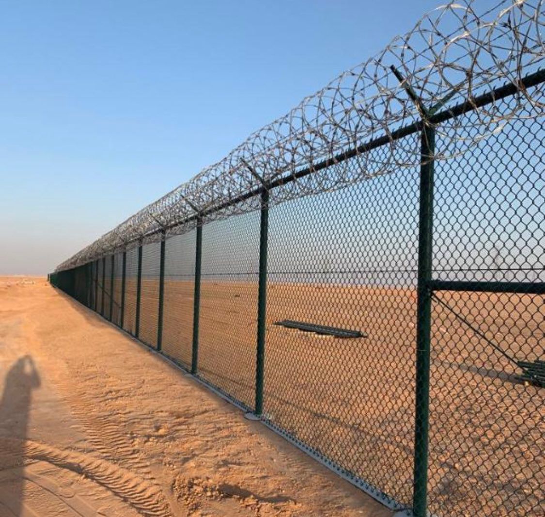 توريد وتركيب شبك مجلفن ولملبس الاخضر بي في سي شبوك