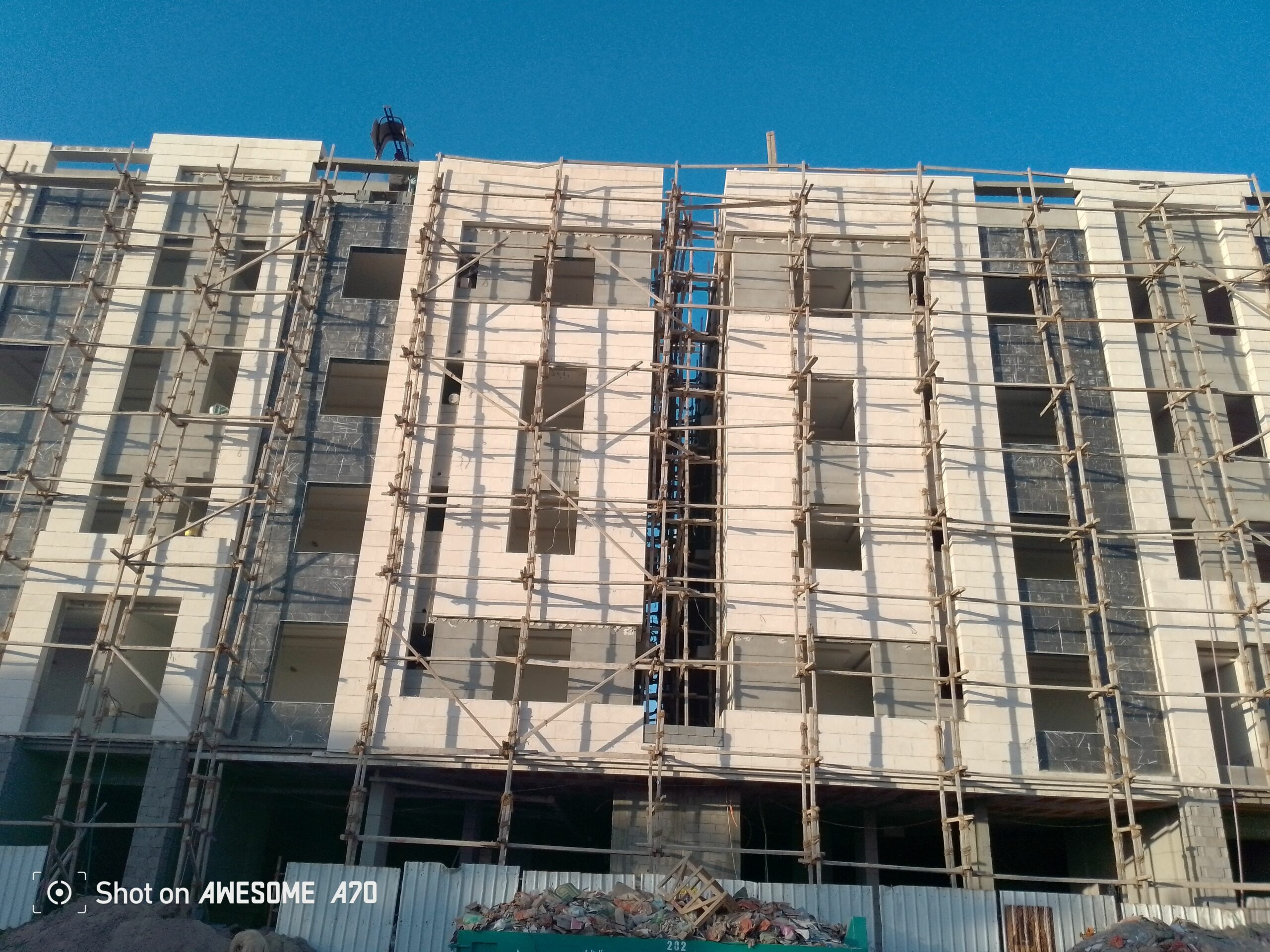 شقق فاخره للاستثمار والعيش في جدة حي الجامعه قيد ا