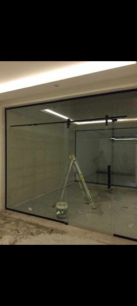 تركيب زجاج سيكوريت بالمدينة المنورة وصيانة