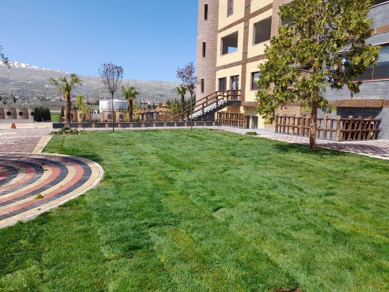 تنسيق حدائق جدة و مكه شلالات عشب صناعي ثيل طبيعي ج