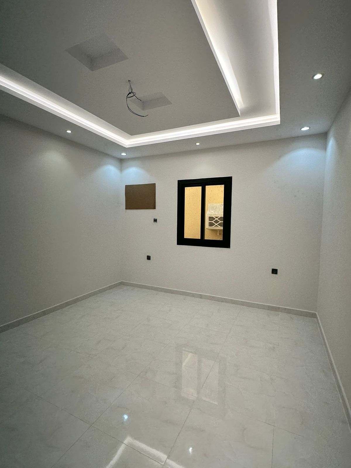 شقق وملاحق فاخره للتمليك تشطيب لكس بسعار مناسبة