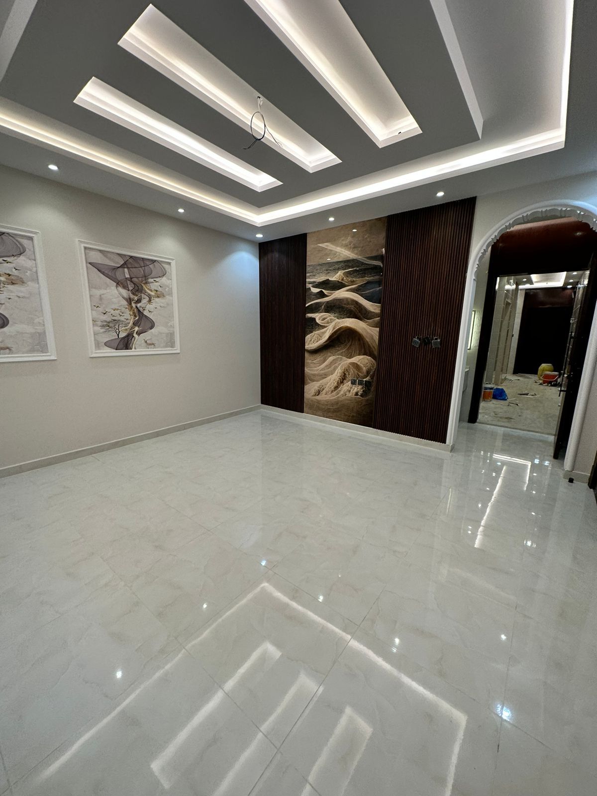 شقق وملاحق فاخره للتمليك تشطيب لكس بسعار مناسبة