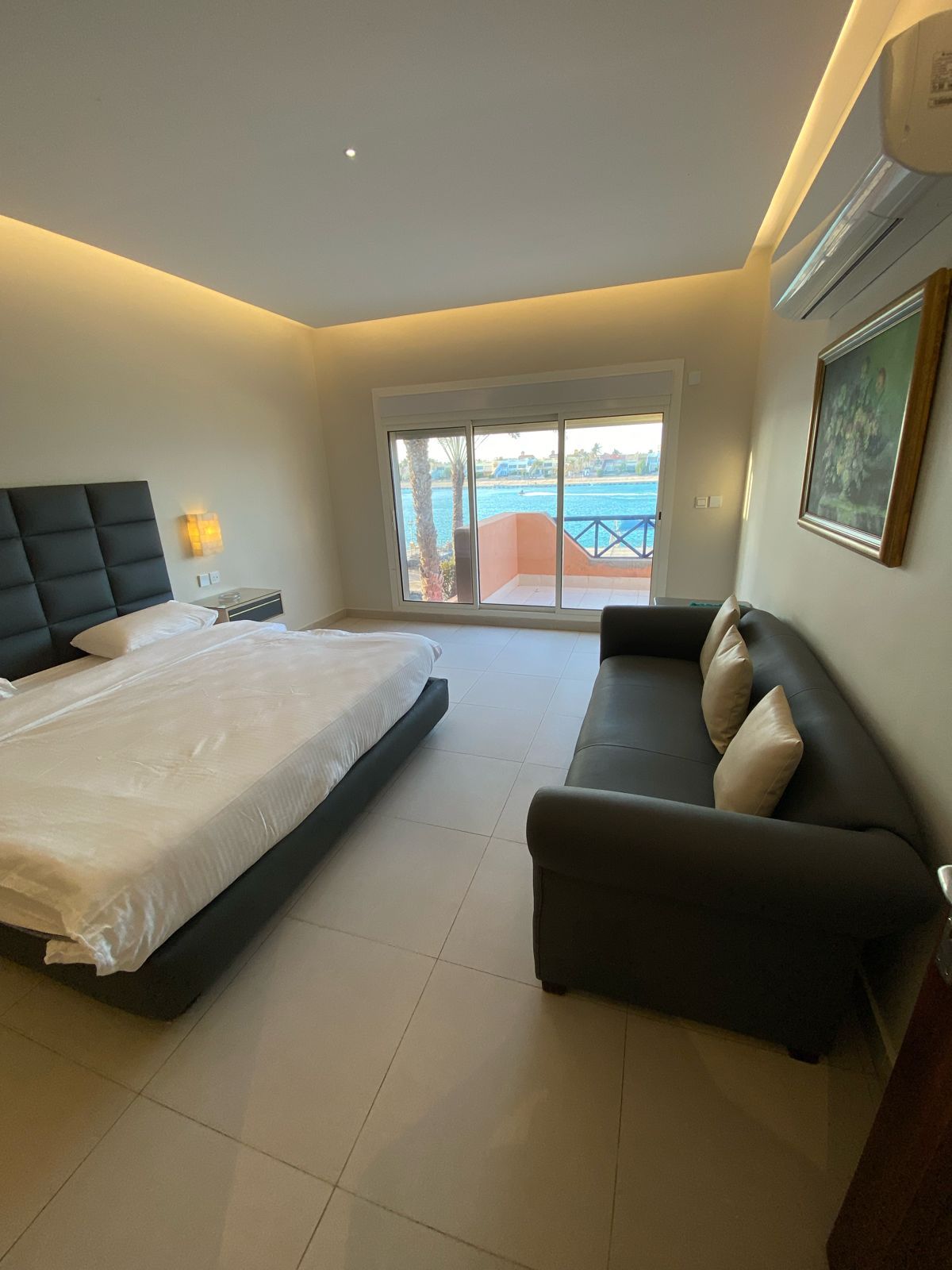 جدة درة العروس