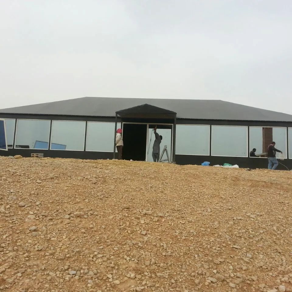 خيام مظلات سواتر هناجر بروجولات بيوت شعر