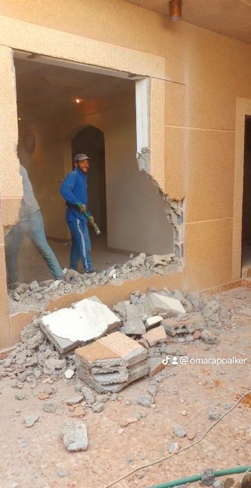 عمال فتح ابواب وتكسير وترميم