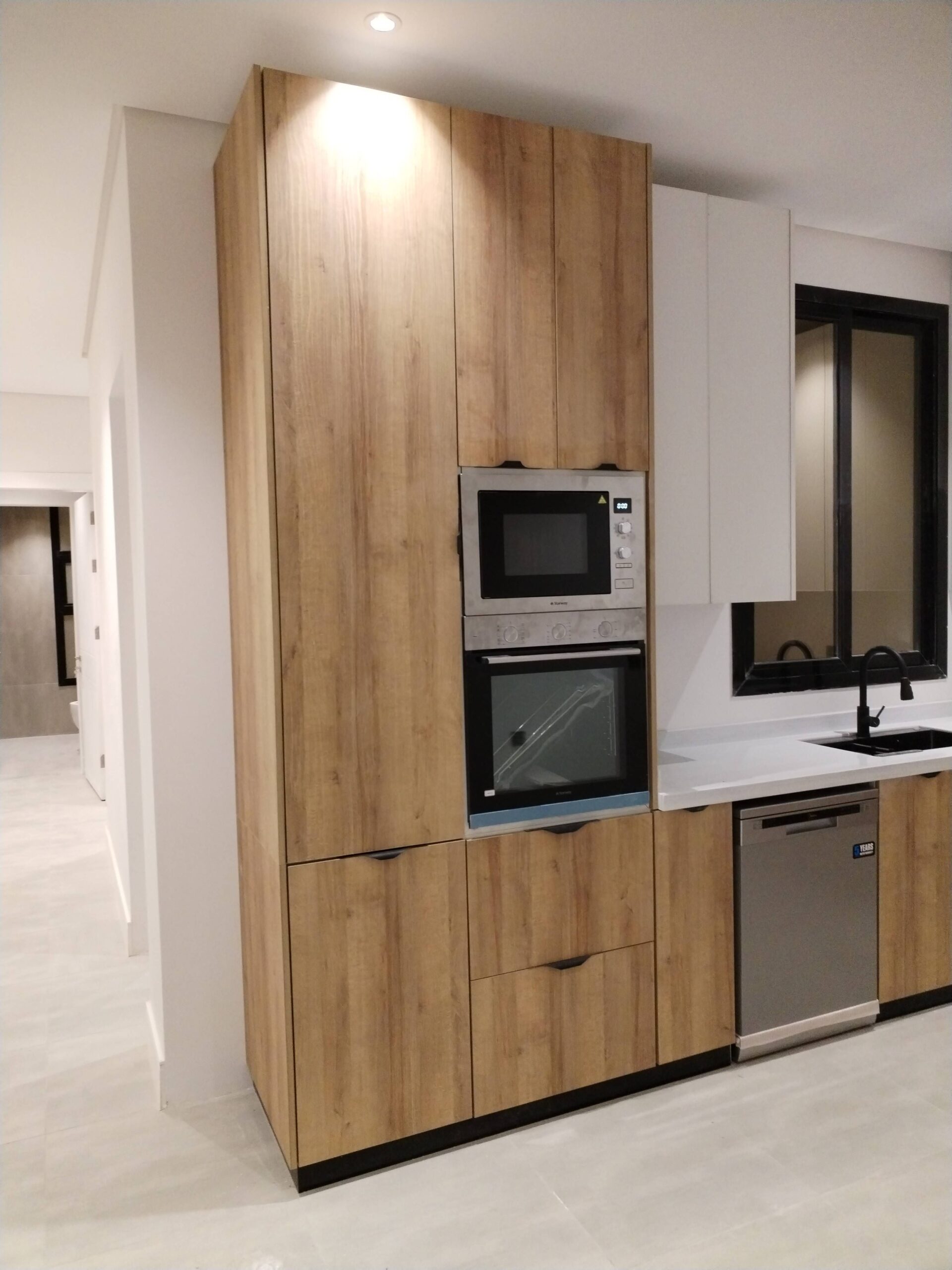 تفصيل مطابخ الألمنيوم