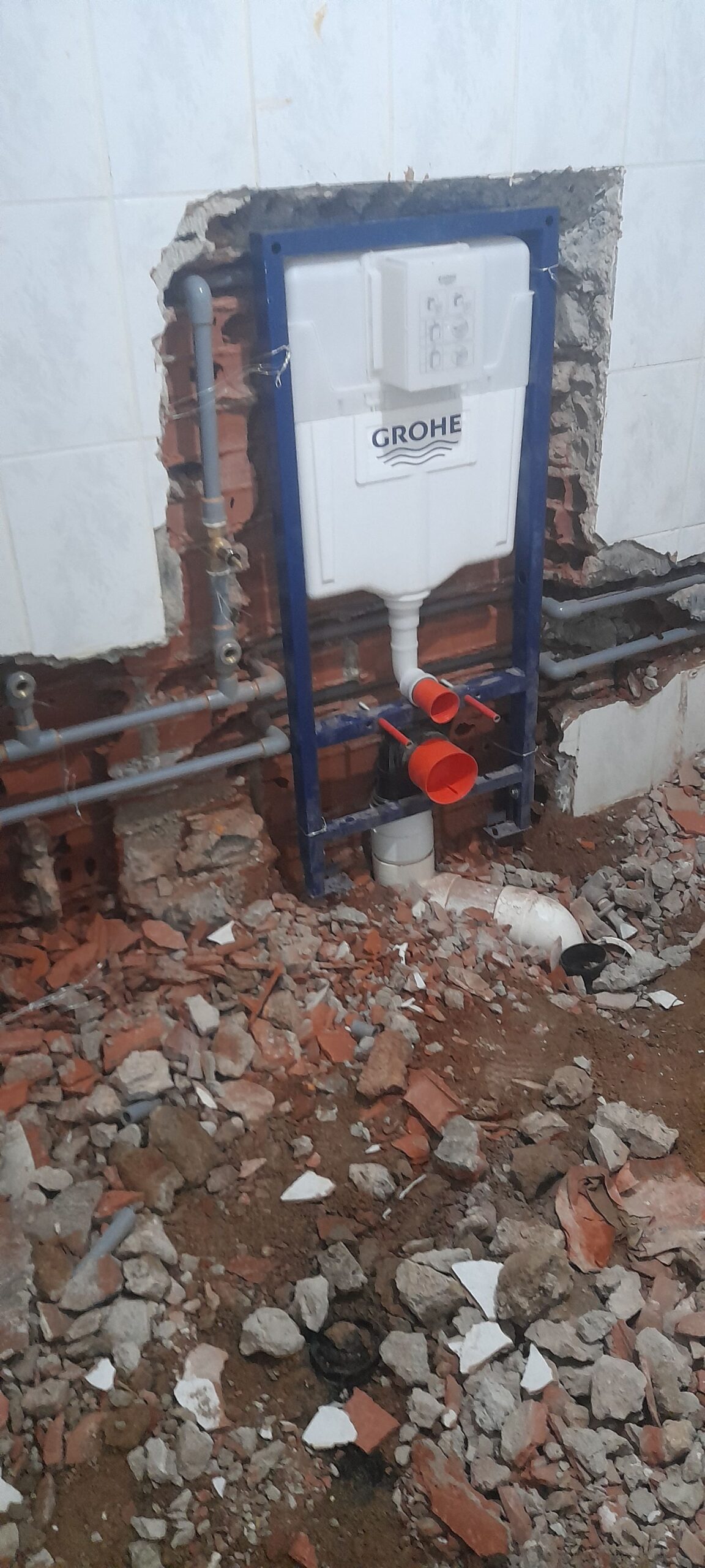 سباك ٠٥٤١٢٧٧٤٠٧ بحى الواحه والسامر والمنار