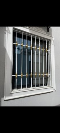 شبابيك حمايه ورشه حداد تصنيع وتركيب شغلات معدانية