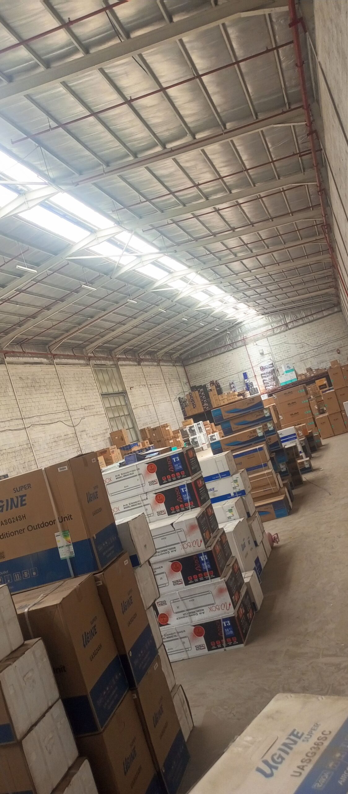 فني ومعلم مكيفات سبليت وصيانته