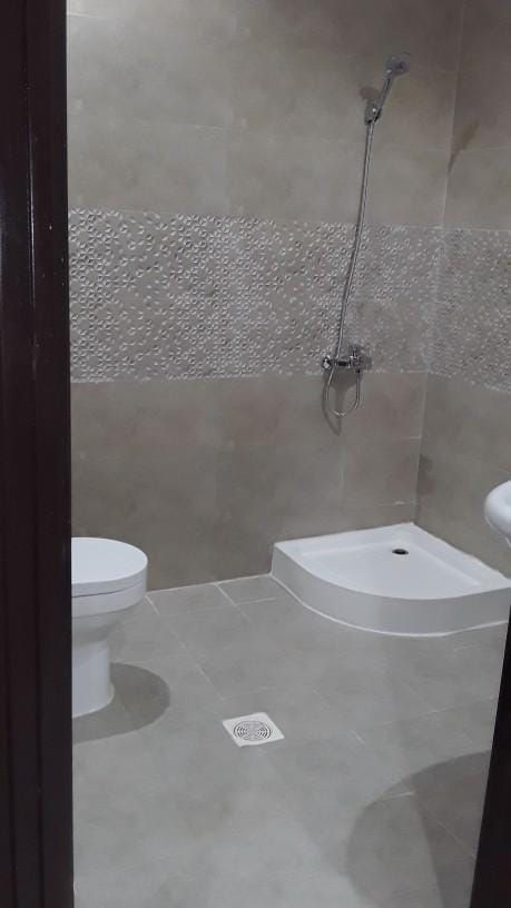 شقة مفروشة للايجار الشهري عوائل جدة الحمدانيه غرفت