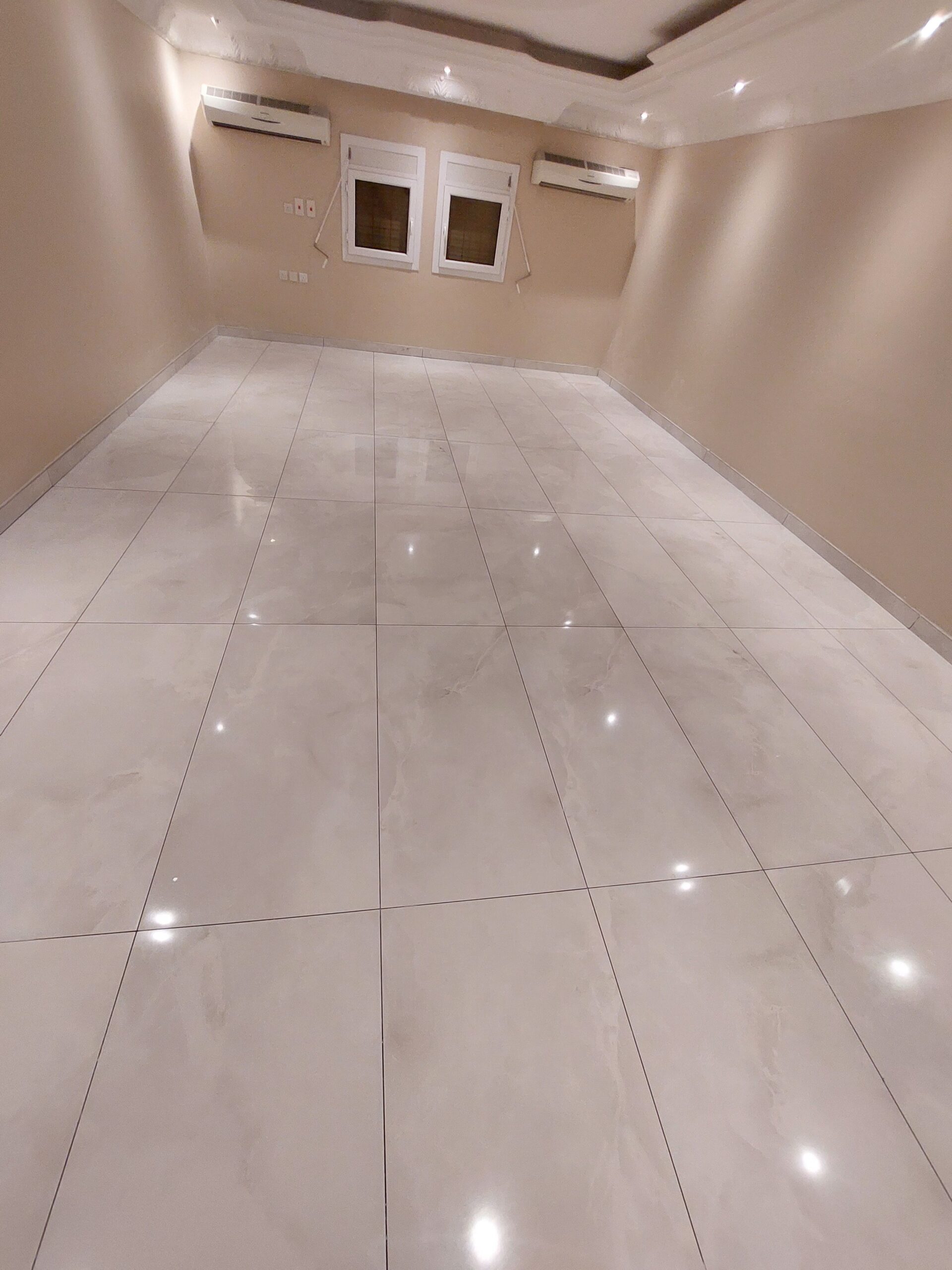 تركيب جميع انواع البلاط حسب طلب العميل