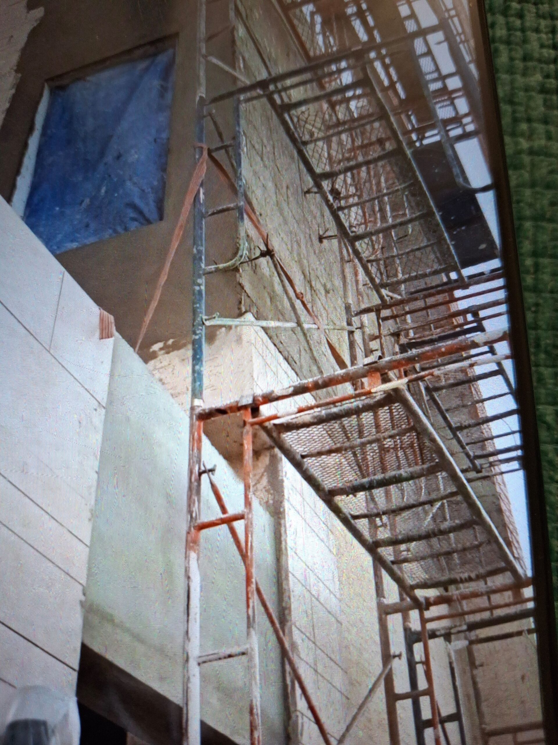 مقاول شغل تكسير ارضيات جدران سطح