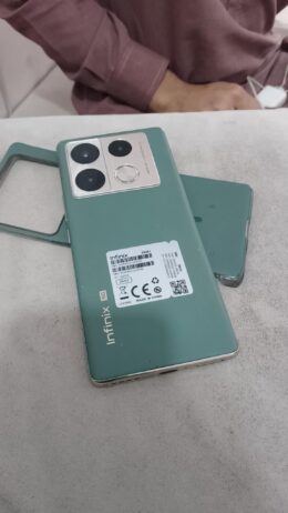 Infinix note 40 pro