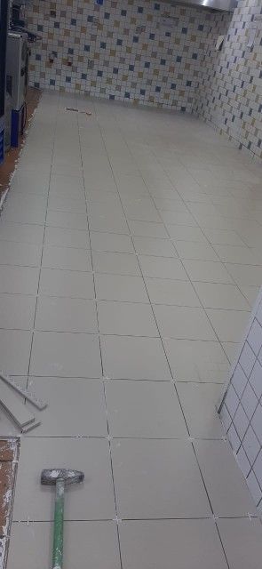 مبلط سيراميك بلاط روخام بورسلان 0582691624