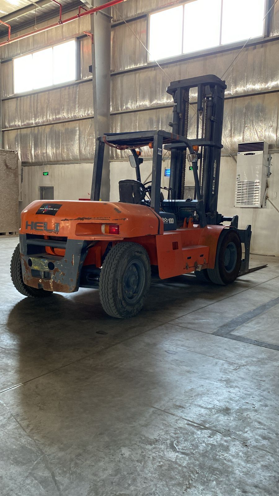 رافعه شوكيه للايجار بجميع الاحجام فوركلفت فوركليفت