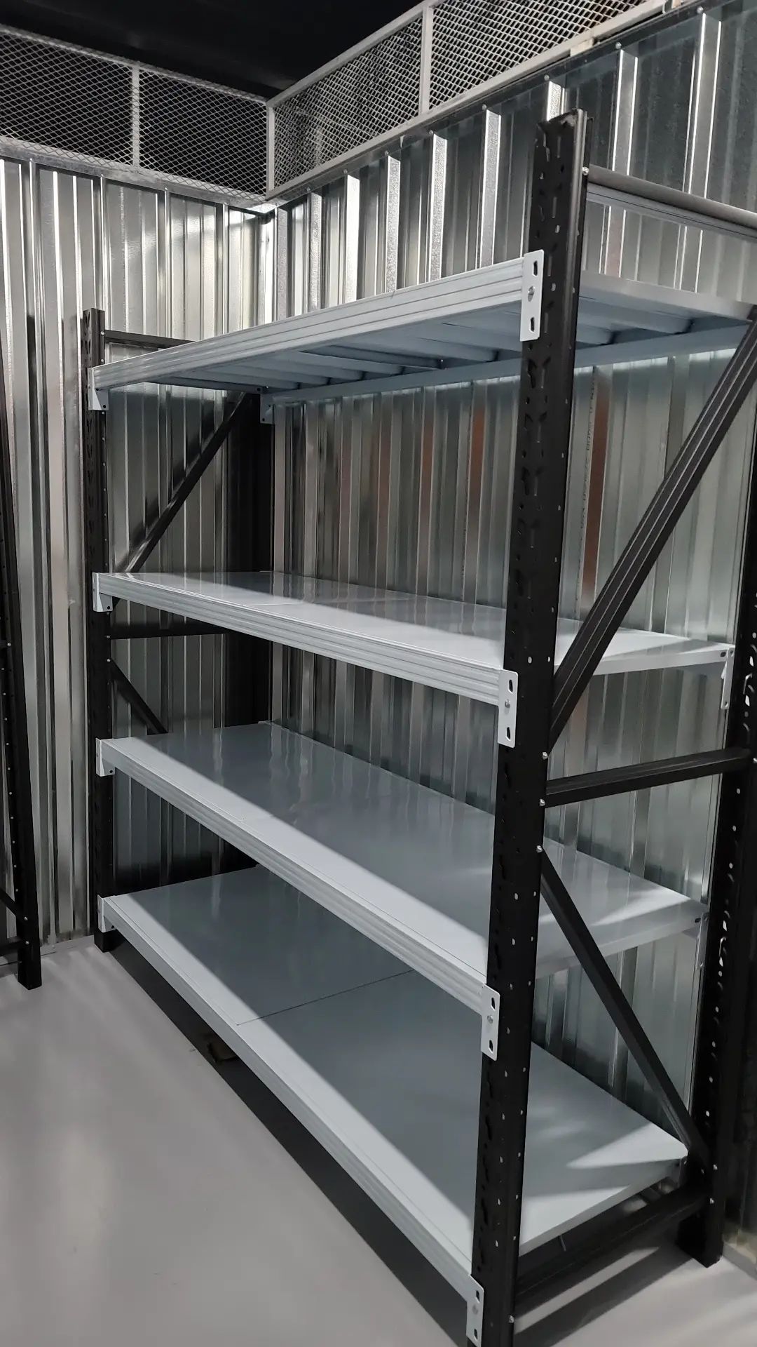 رفوف مستودعات ارفف تخزين منزليه بيت رفوف محلات