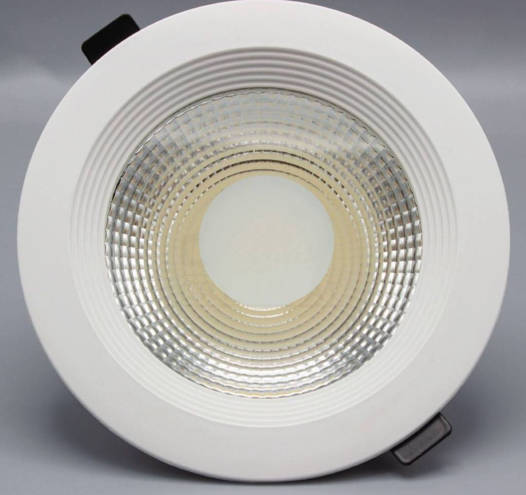 تركيب اعمال الكهرباء