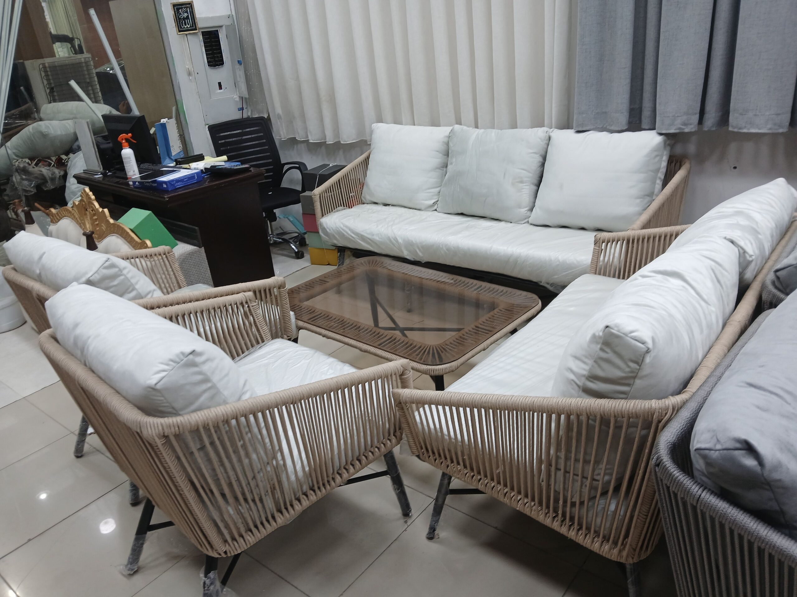 تفصيل جلسات خارجيه وستاير وكنب وتنجيد كنب