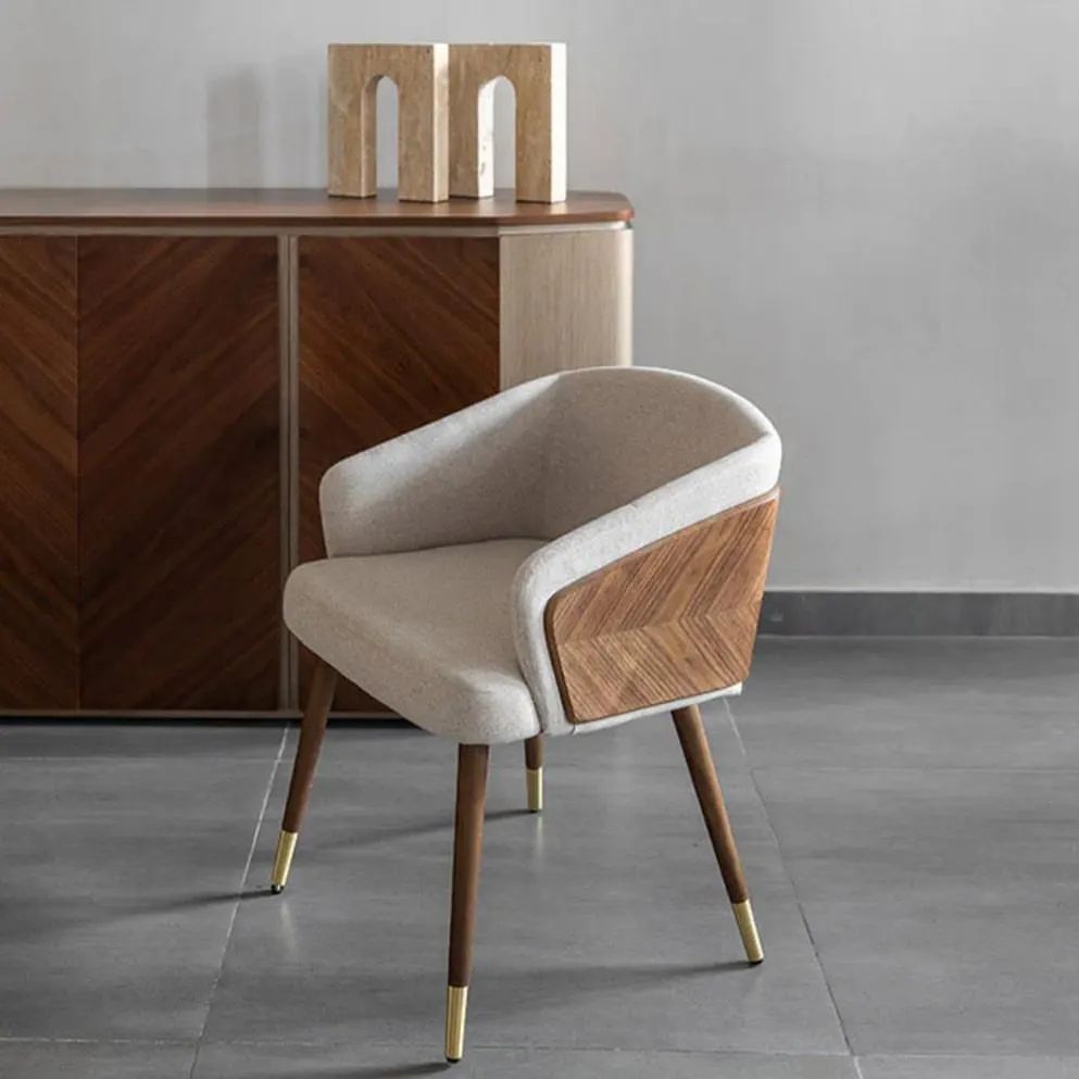 تفصيل طاولات حسب الطلب