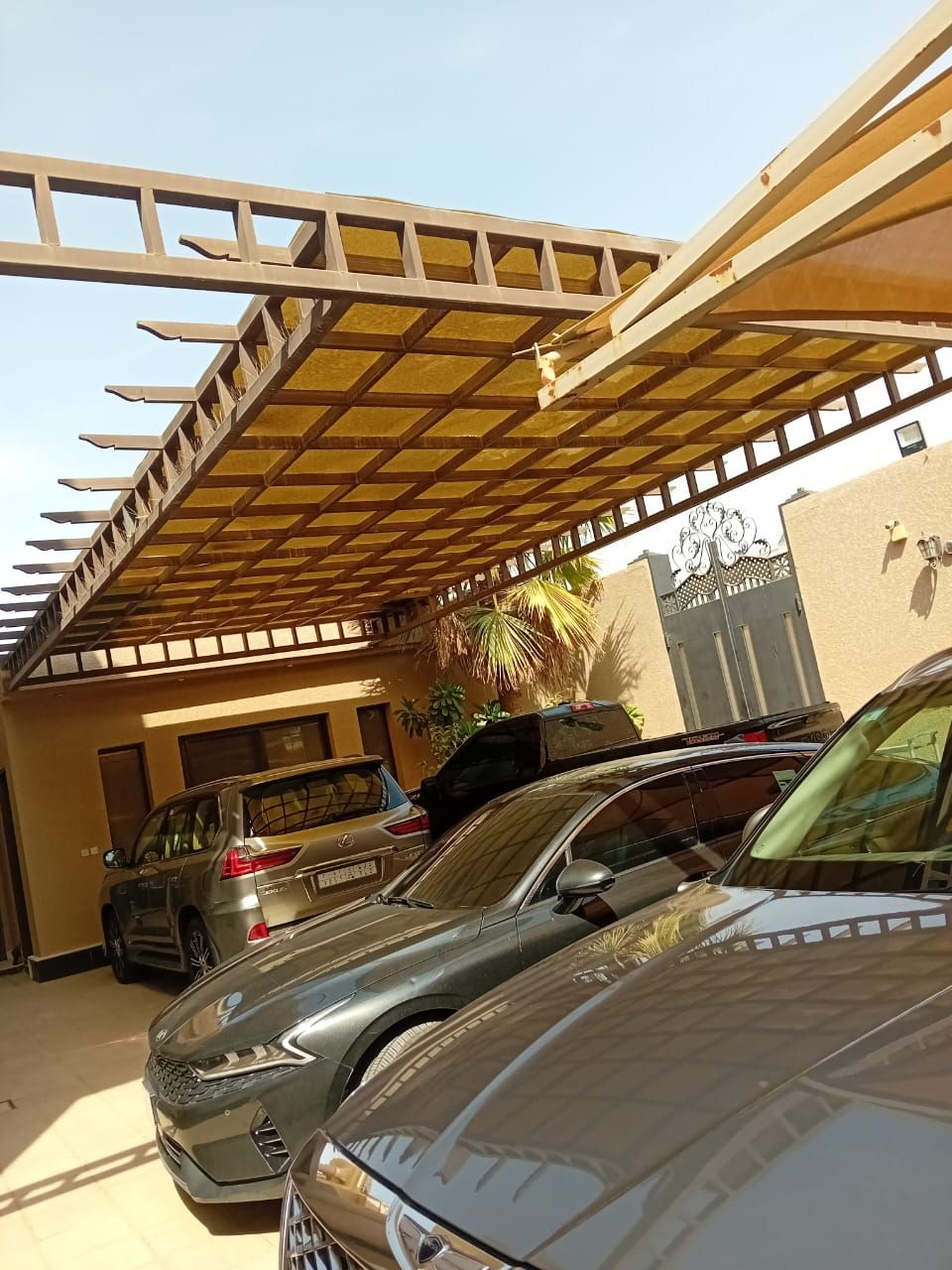 حداد مظلات وسواتر