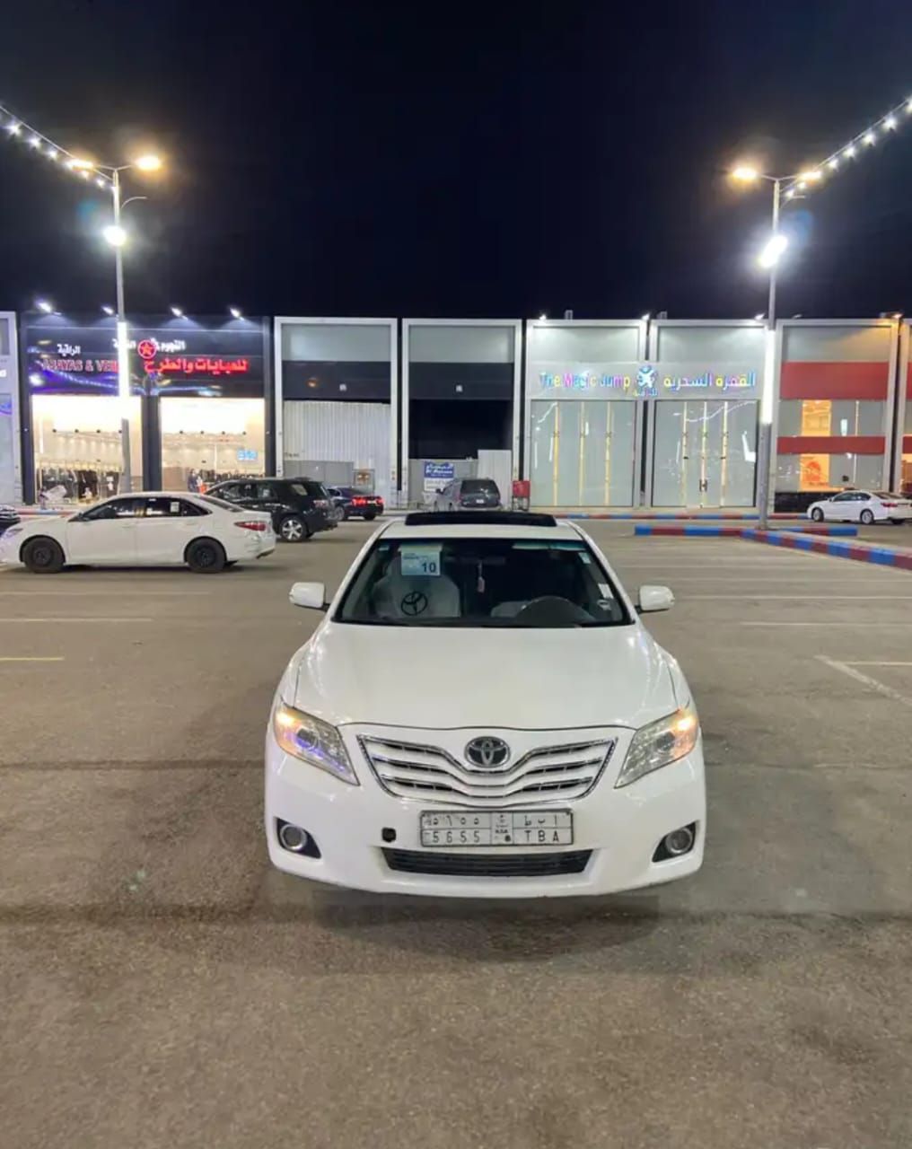 تيوتا كامري 2010مخزن بحالة الوكالة