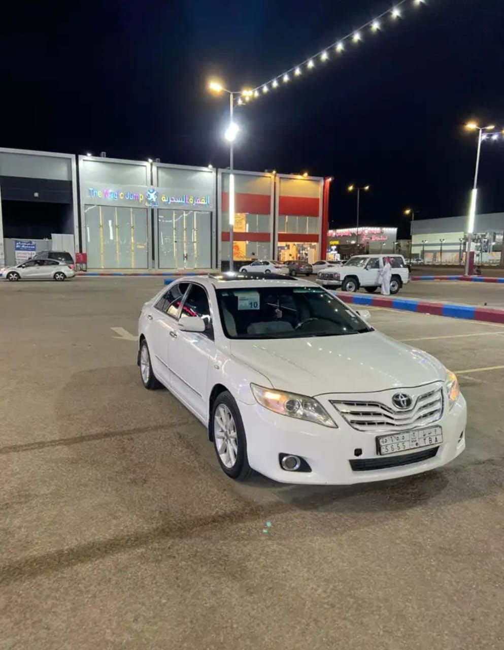 تيوتا كامري 2010مخزن بحالة الوكالة