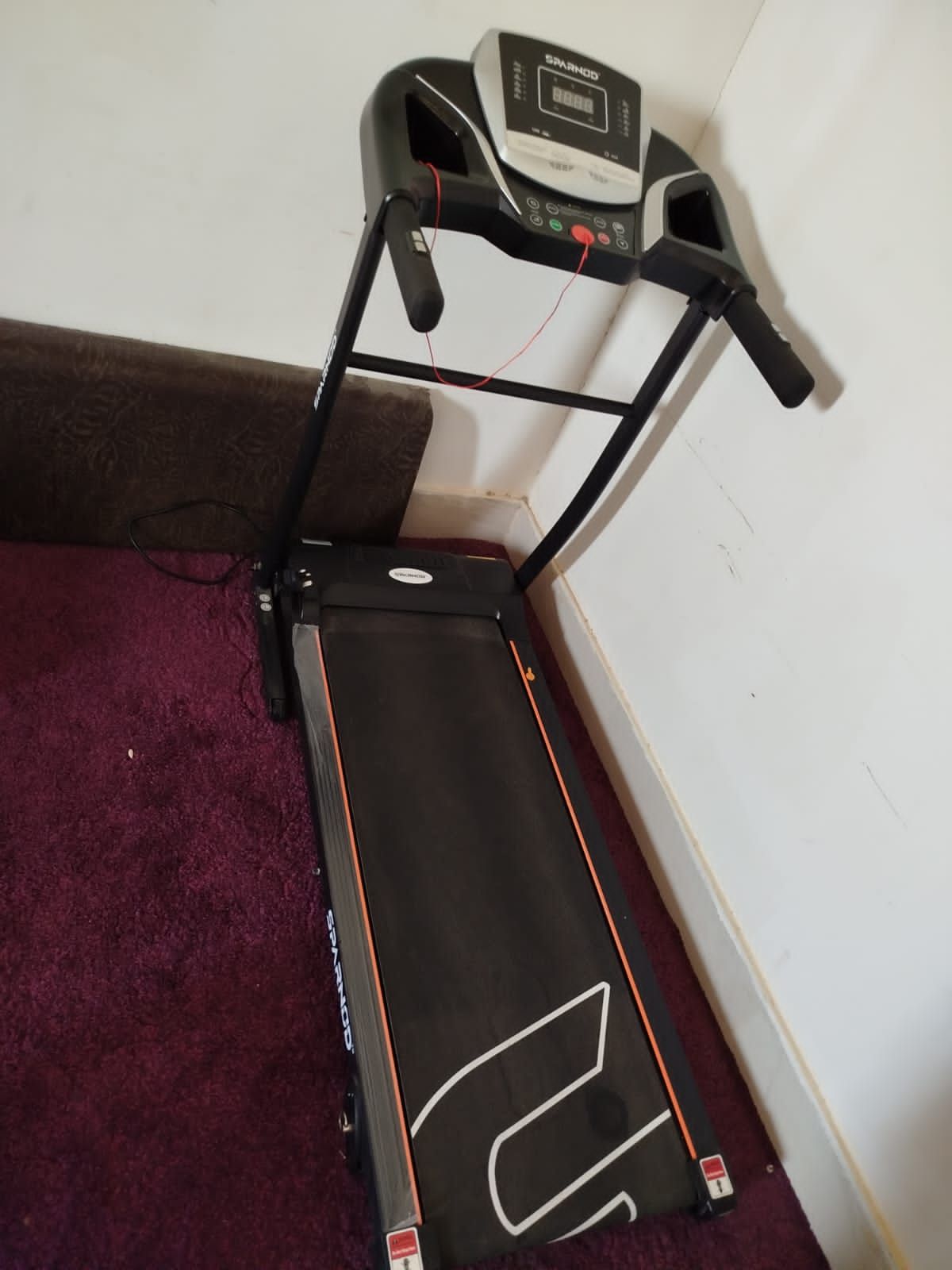 سير كهربائي جديد بلكرتون