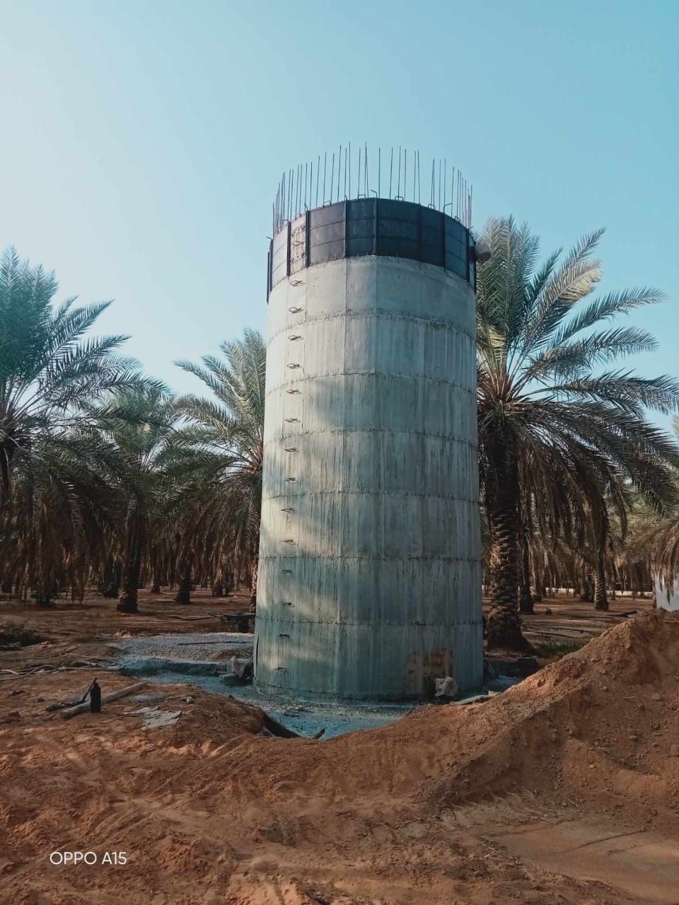 معلم ابراهيم شغل الخزان