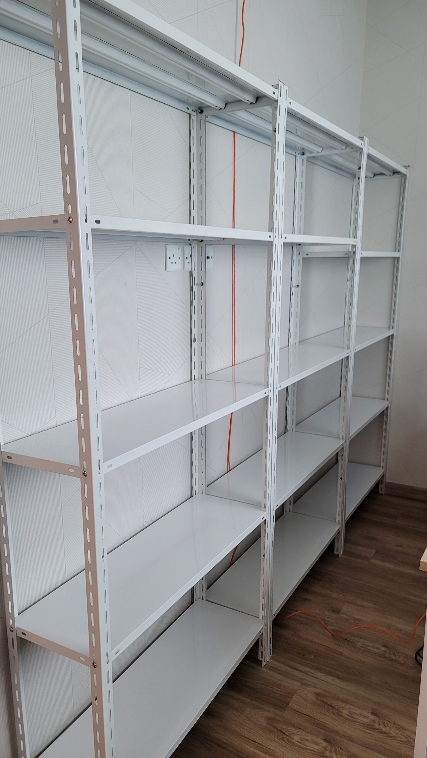 رفوف دواليب تخزين رفوف بيت رفوف مستودعات ومحلات