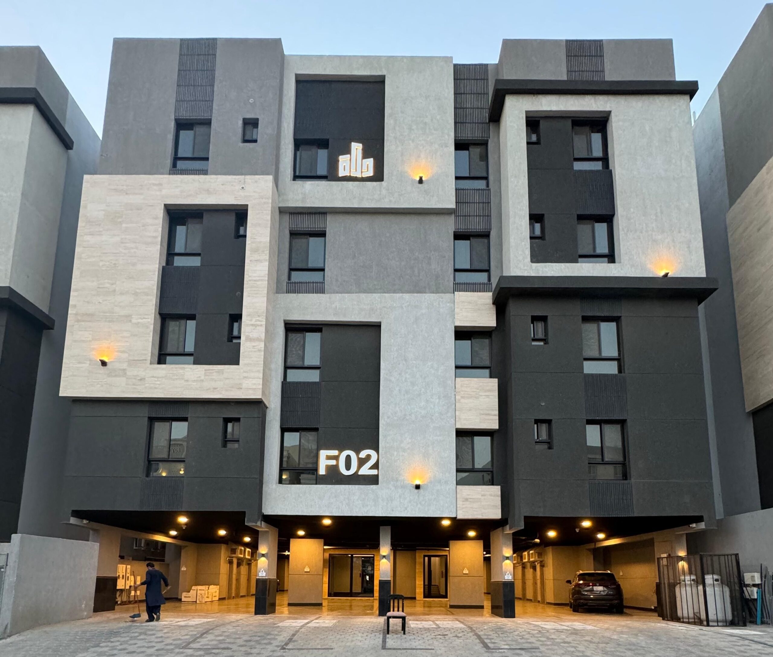 شقق وملاحق فاخره للتمليك جده حي التيسير