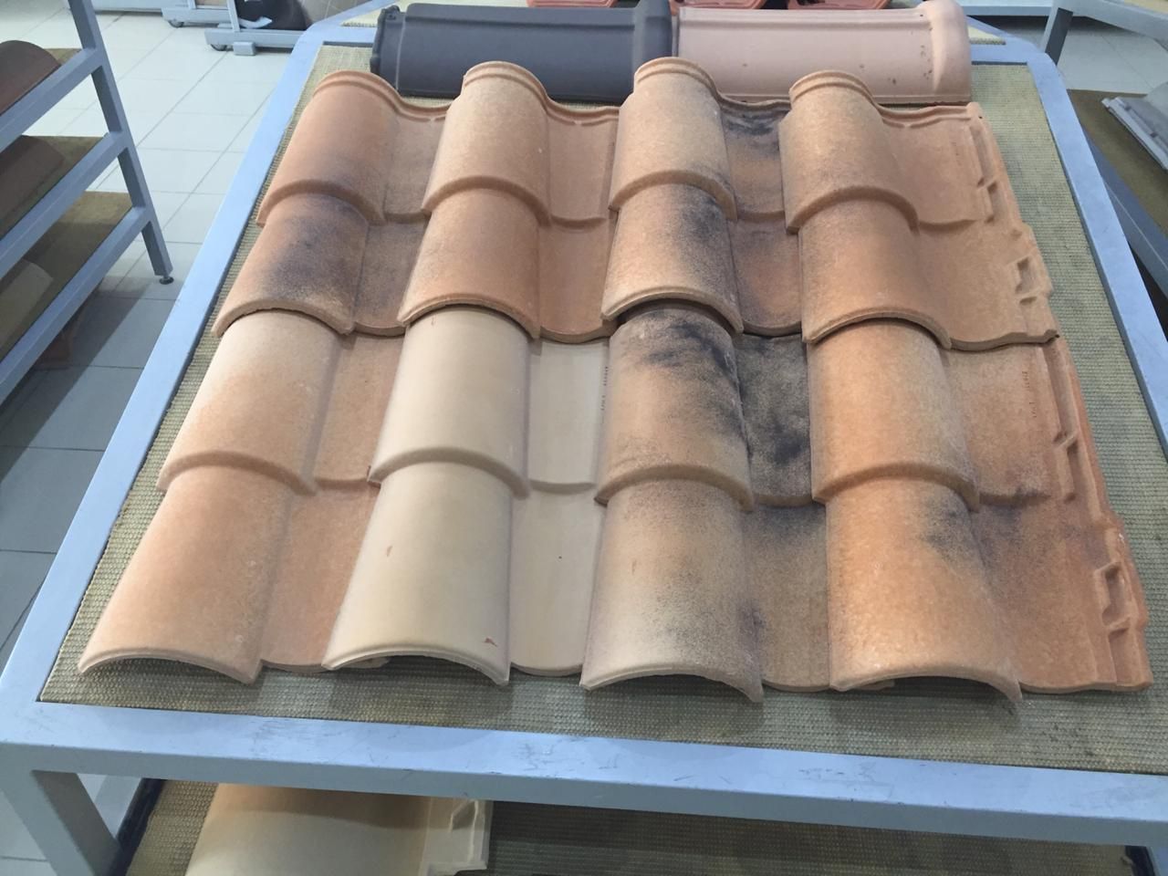 مقاول قرميد