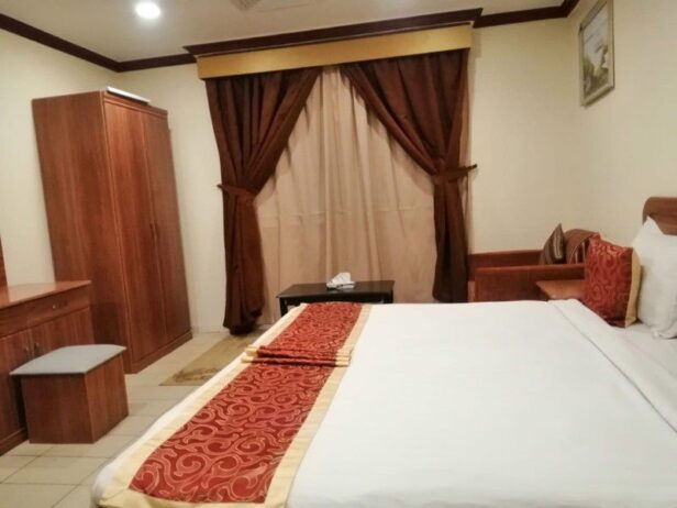 يوجد شقق مفروشه للايجار شهري