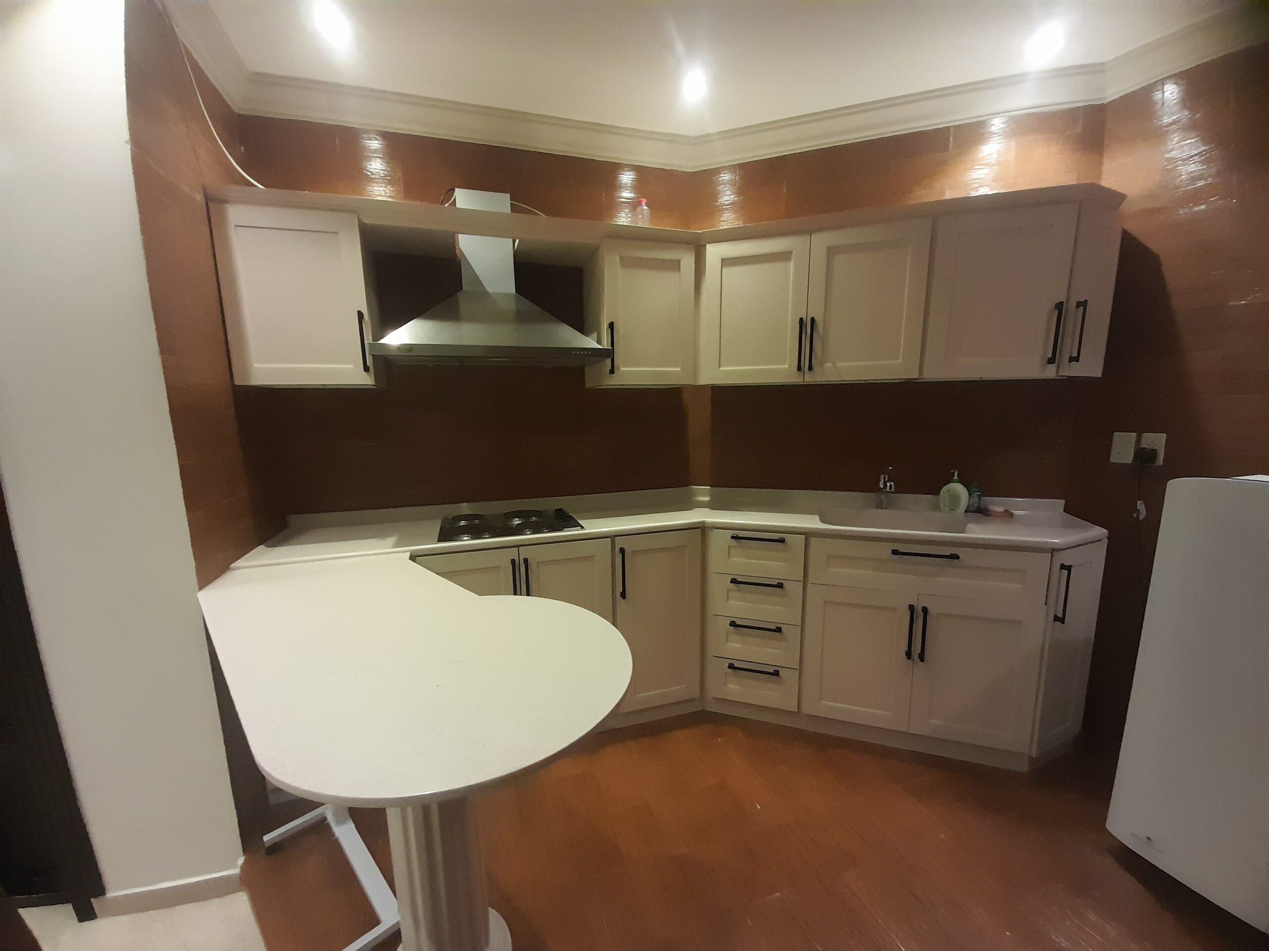 مطابخ المنيوم