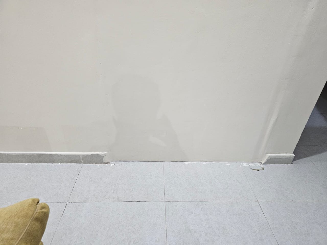 معلم بلاط وسرميك ورخام بالرياض تركيب جميع انواع ال