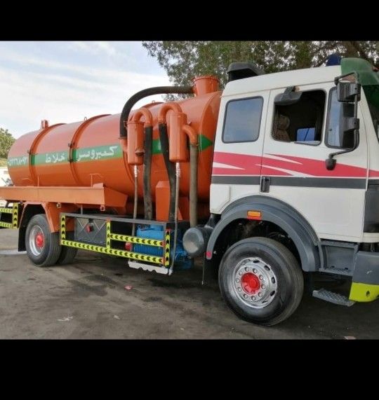 كمبروسر صرف صحي وتسليك المجارى وتنظيف البيارات بجد