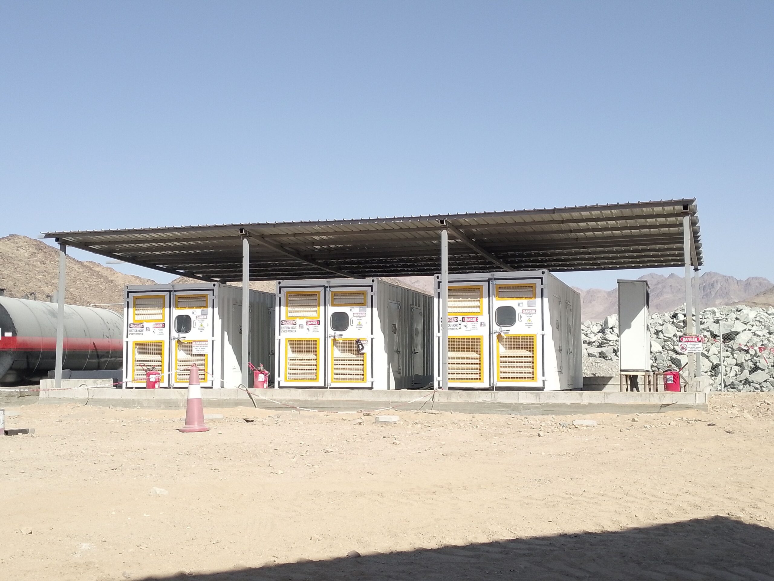 مقاول شبوك ونخيل توريد وتركيب