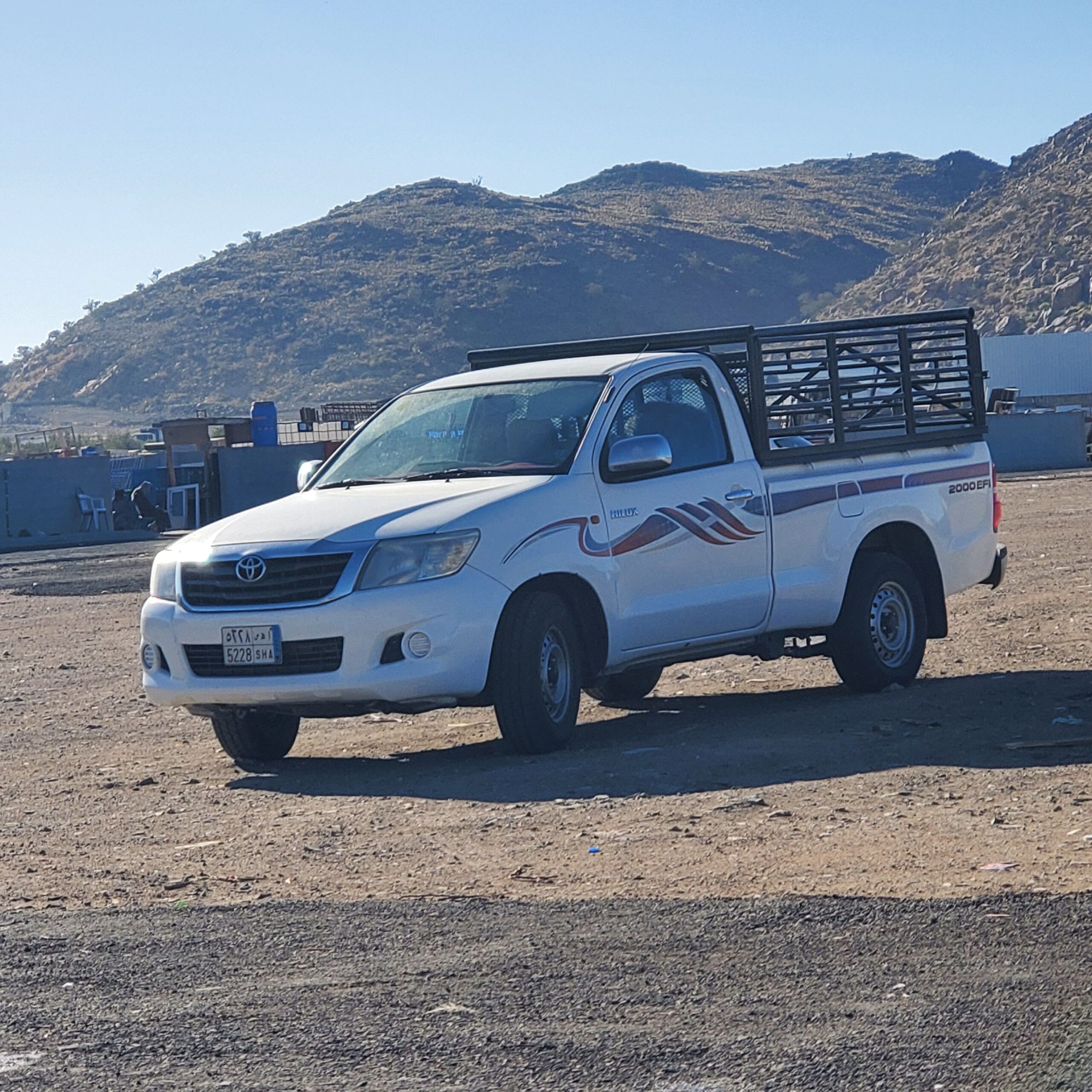 سيارة حوض ونيت غمارة هايلوكس مشاوير توصيل اغراض نق