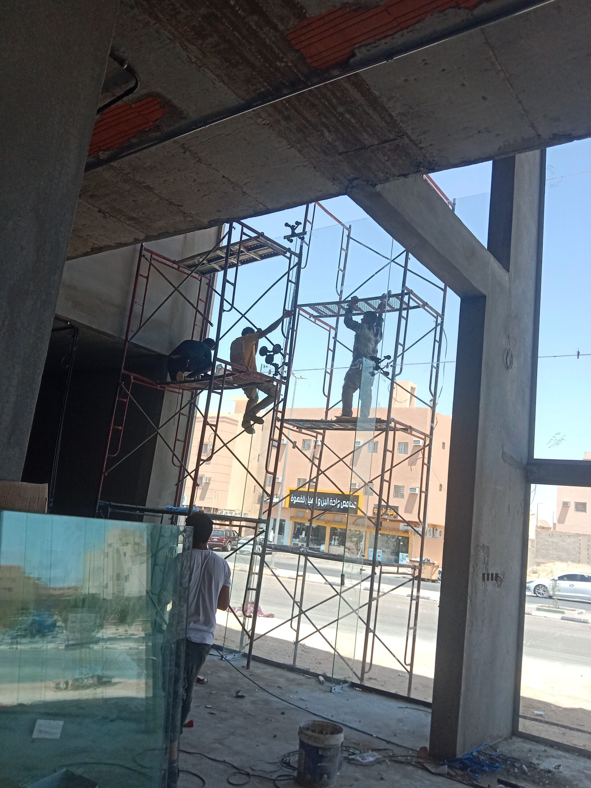 زجاج سكريت الرياض حي الياسمين حي العارض النرجس الص