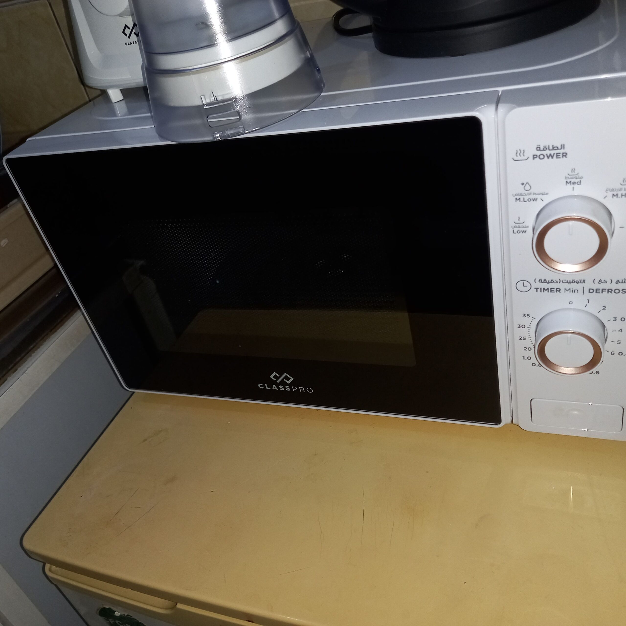 أثاث شقه متكامل للبيع أو التقبيل