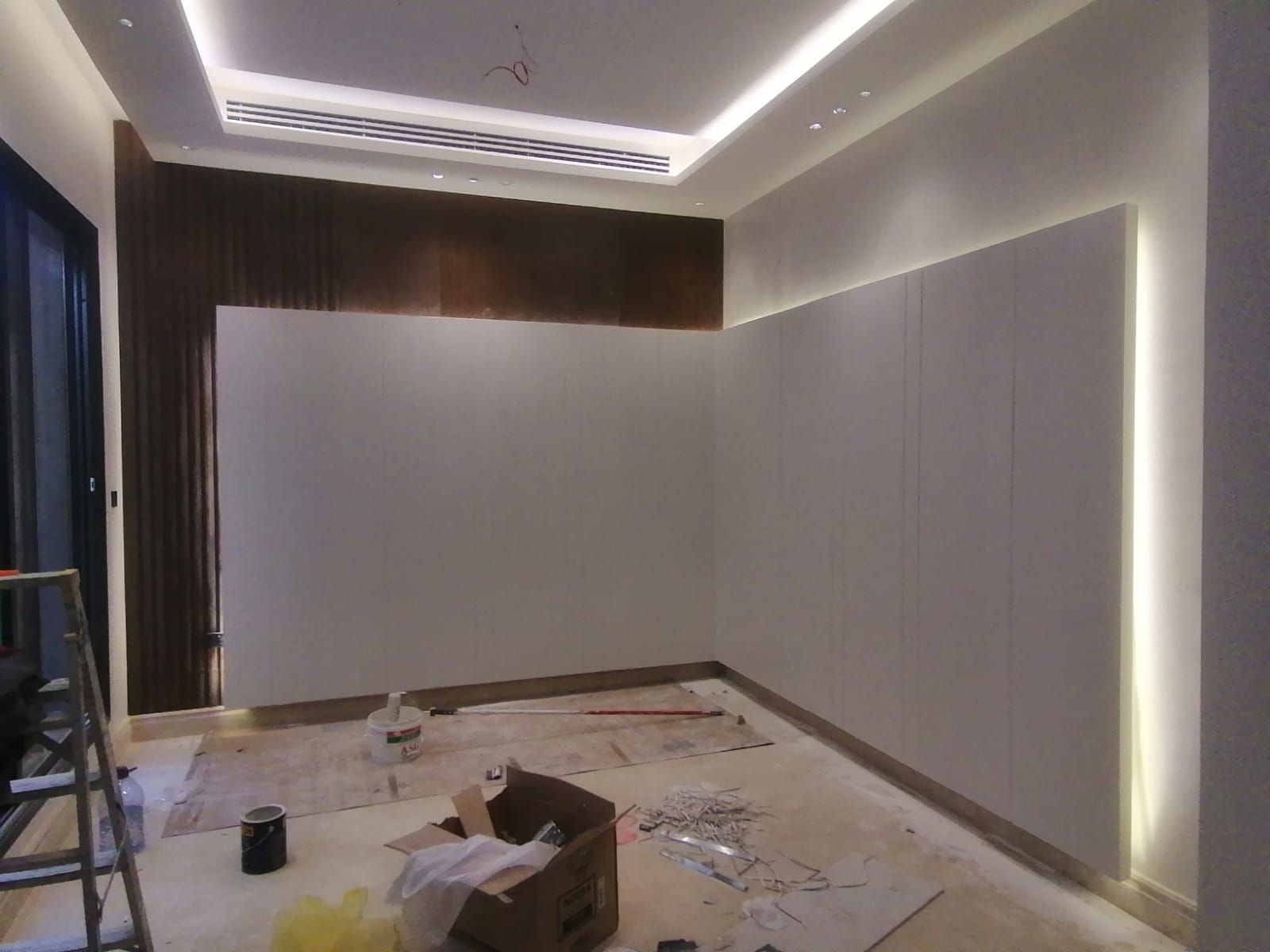 مقاول أعمال الديكورات والدهانات والجبس والترميم