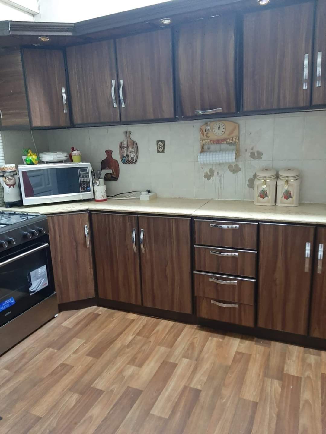 فني مطابخ المنيوم الرياض