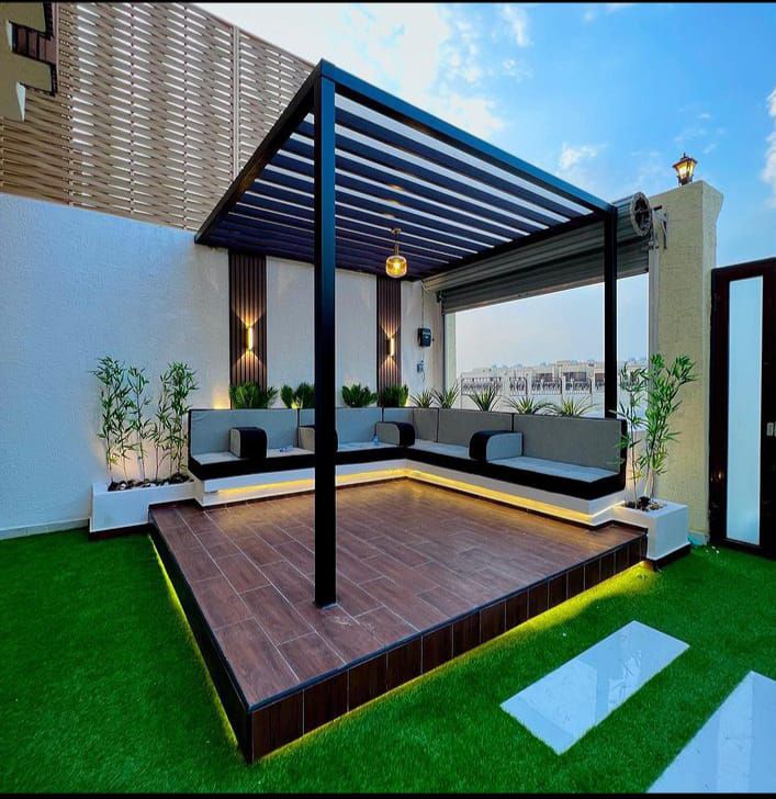 تنسيق الحدايق وزراعة العشب الطبيعي وتركيب العشب ال