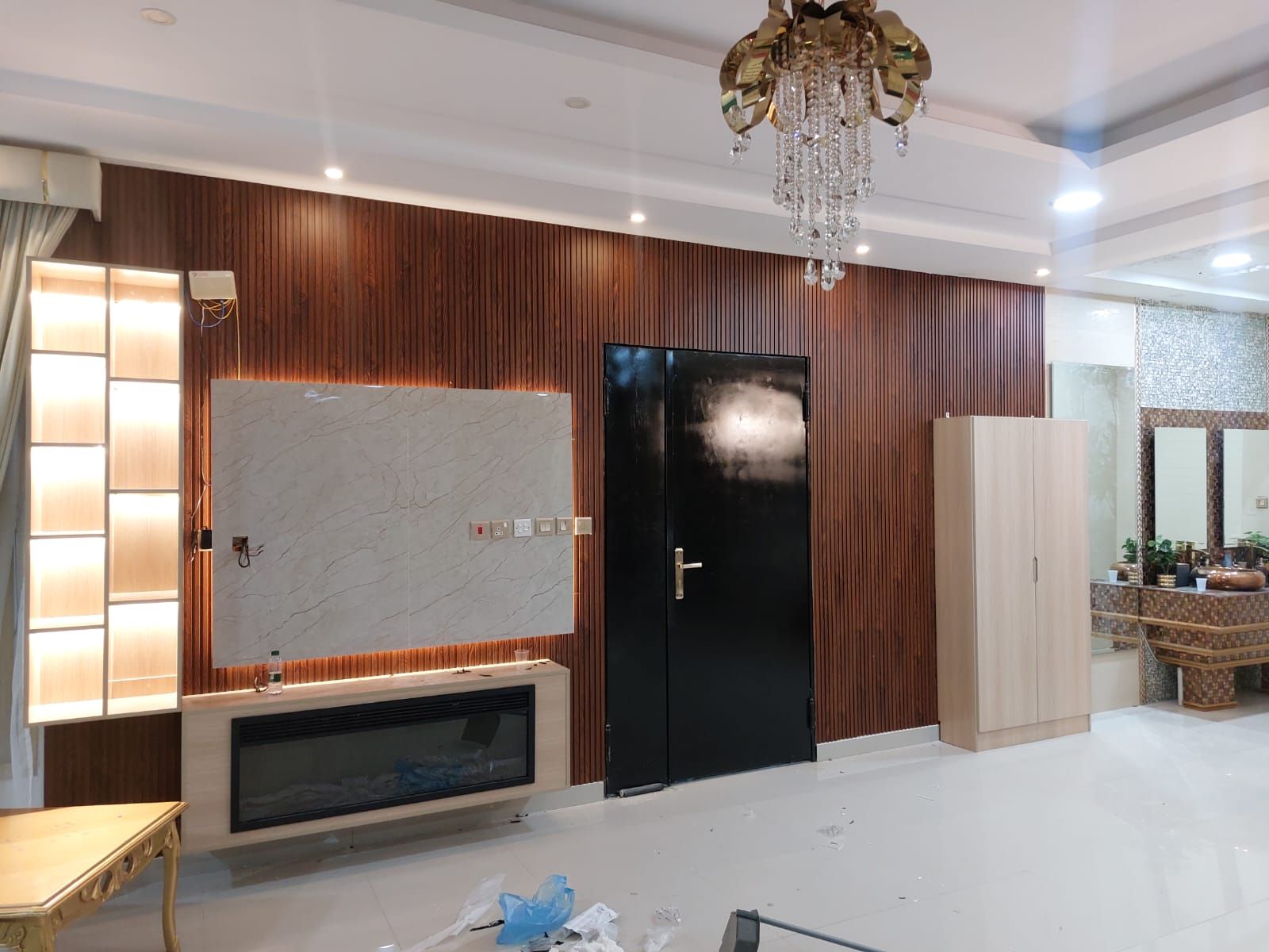 مقاول أعمال الديكورات والدهانات والجبس والترميم