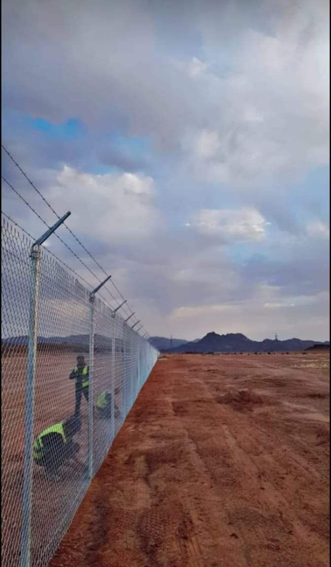 مقاول شبوك توريد وتركيب لجميع الموصفات في انحا الم