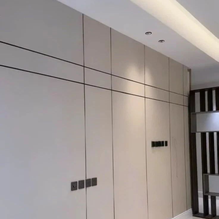 حائل للديكورات