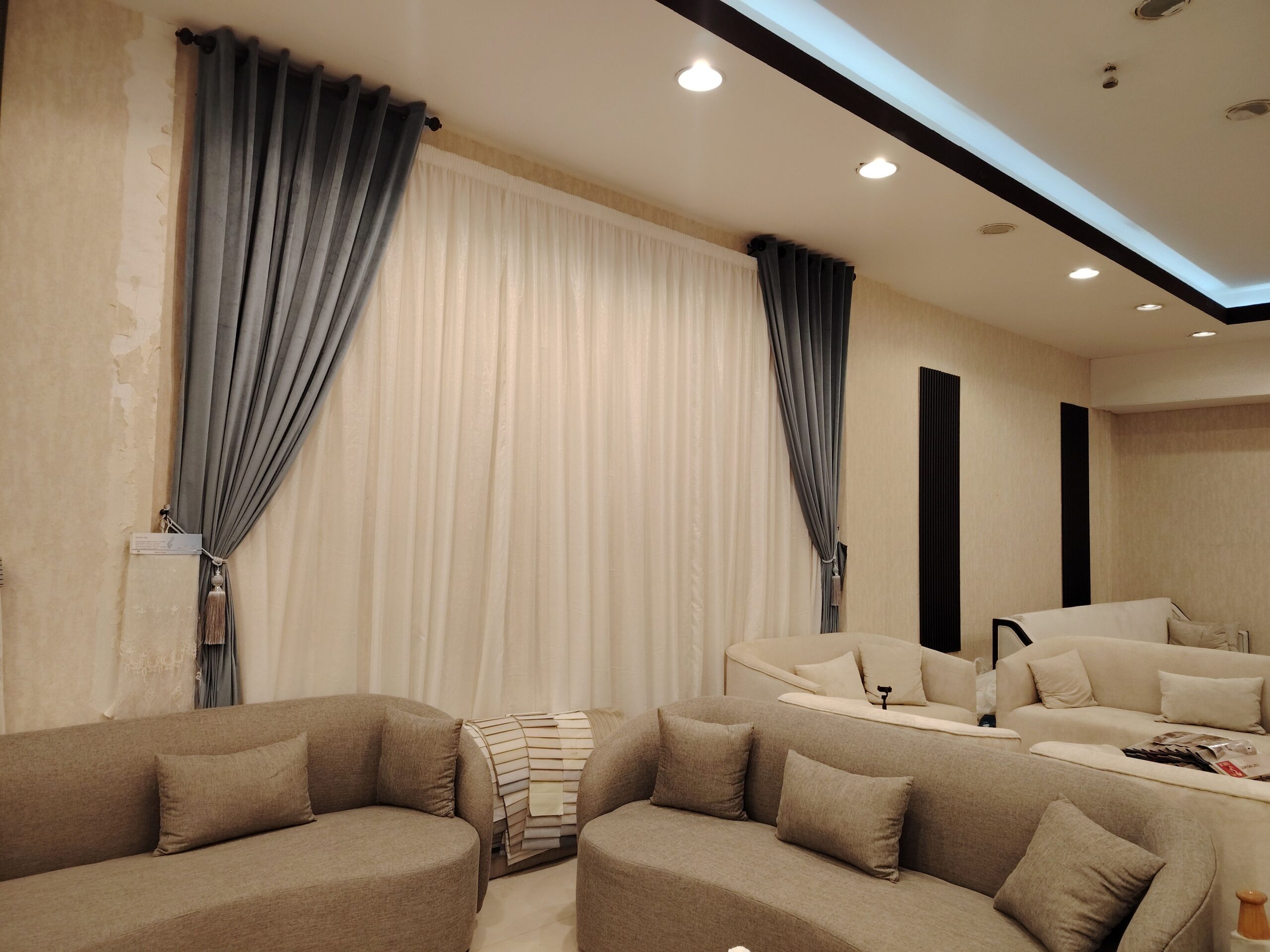 تفصيل ستائر قماش واي فاي واسباني وامريكي ورول جاهز