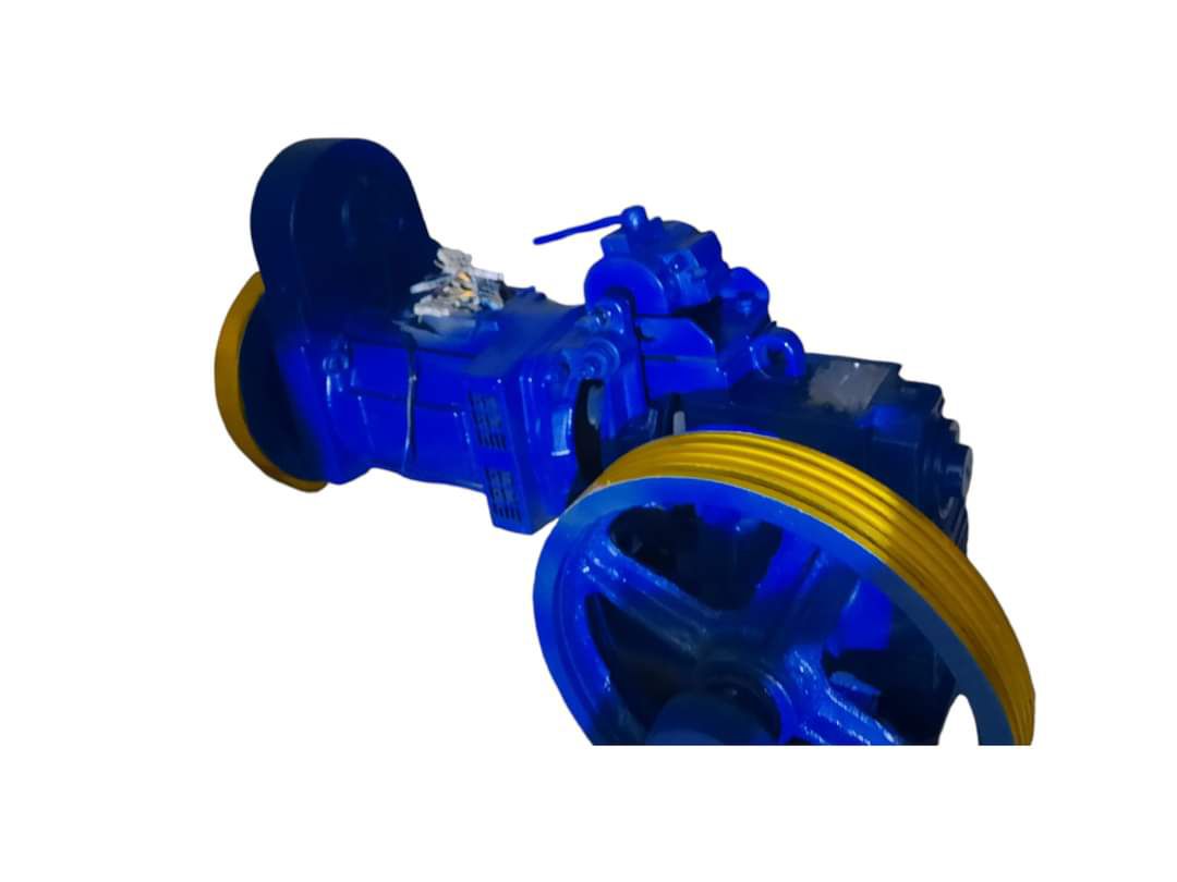 صيانه وتركيب المصاعد والسلالم الكهربائيه